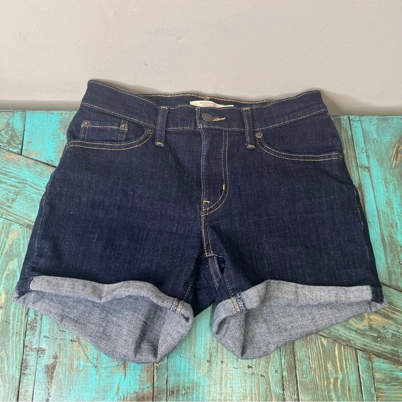 Levi's Mid Length Shorts Dark wash Rolled Cuffs Size 26 - Picture 2 of 12